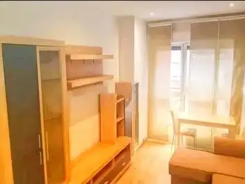 Apartamento de alquiler en Calle Alejandro Casona, 10, Argañosa Habitación de Apartamento de alquiler en Oviedo con Calefacción, Parquet y Trastero
