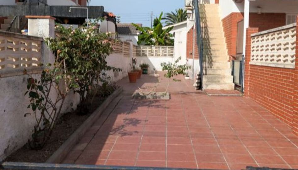Piso en venta en Carrer Simón Bolívar, 10, Cambrils Platja, Cambrils - imagen 1 Foto 1 de Piso en venta en Carrer Simón Bolívar, 10, Cambrils Platja, Cambrils