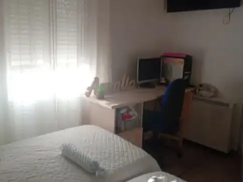 Einfamilien-Reihenhaus zum Verkauf in Calle Fernando el Santo, 75, Las Mercedes - El Carmen Schlafzimmer von Einfamilien-Reihenhaus zum Verkauf in Puertollano mit Terrasse