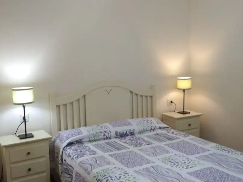 Flat for rent in Calle Doctor Aquilino Hurlé, 36, La Arena Bedroom of Flat for rent in Gijón