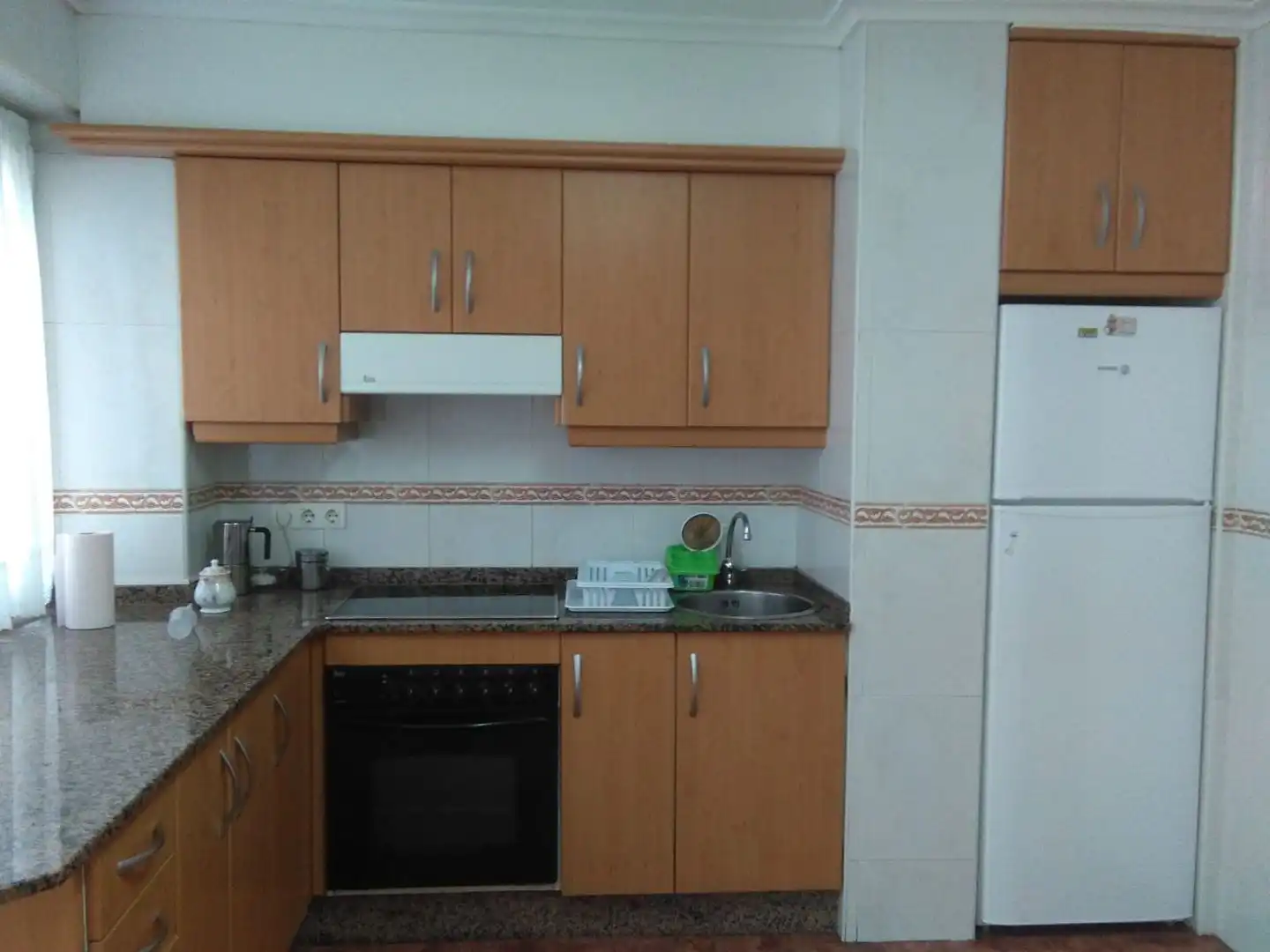 Flat for rent in Calle Doctor Aquilino Hurlé, 36, La Arena Kitchen of Flat for rent in Gijón