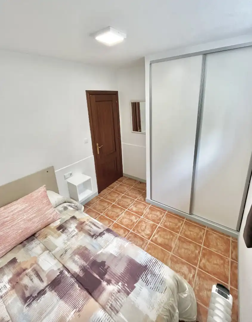 Piso de alquiler en Rúa de San Ignacio de Loyola, 17, Campus Sur - Santa Marta Habitación de Piso de alquiler en Santiago de Compostela con Amueblado, Horno y Lavadora