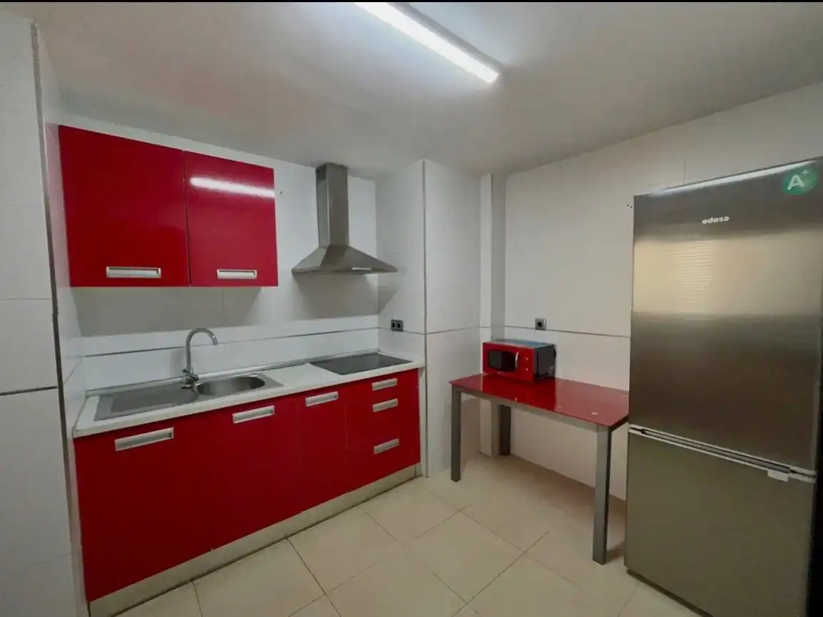 Piso en venta en Calle Sierra de Gádor, 1, El Parador de las Hortichuelas Cocina de Piso en venta en Roquetas de Mar con Aire acondicionado y Terraza
