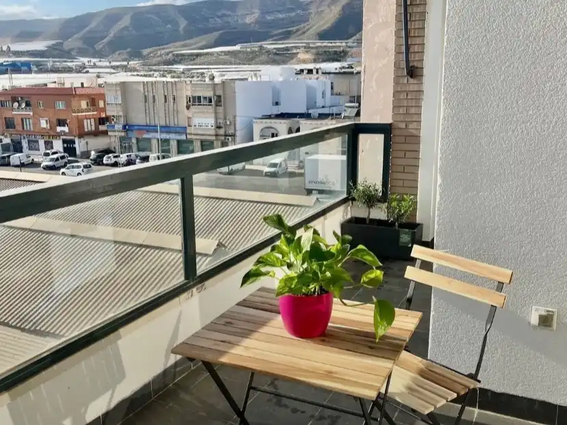 Piso en venta en Calle Sierra de Gádor, 1, Roquetas de Mar Terraza de Piso en venta en Roquetas de Mar con Aire acondicionado y Terraza