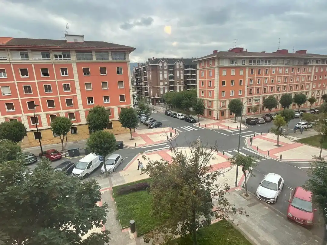 Wohnung zur Miete in Larrakotorre Kalea, 50, San Ignacio - Elorrieta Wohnung zur Miete in Larrakotorre Kalea, 50, San Ignacio - Elorrieta