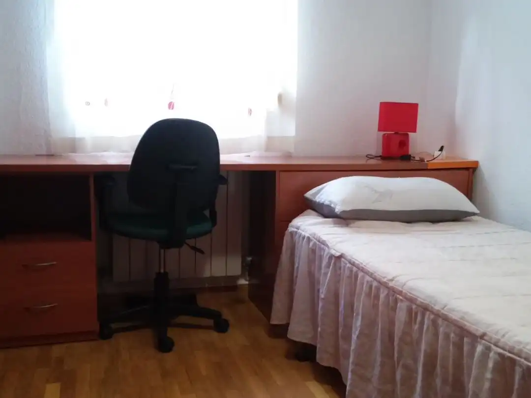Piso en venta en Plaza Antequeruela, 4, Antequeruela y Covachuelas Piso en venta en Plaza Antequeruela, 4, Antequeruela y Covachuelas