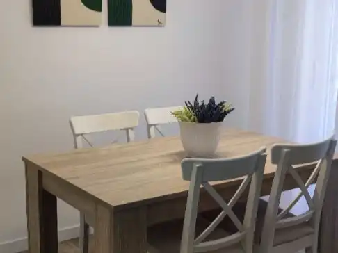 Pis de lloguer a Tres Olivos - Valverde Menjador de Pis de lloguer en Madrid amb Aire condicionat, Calefacció i Terrassa