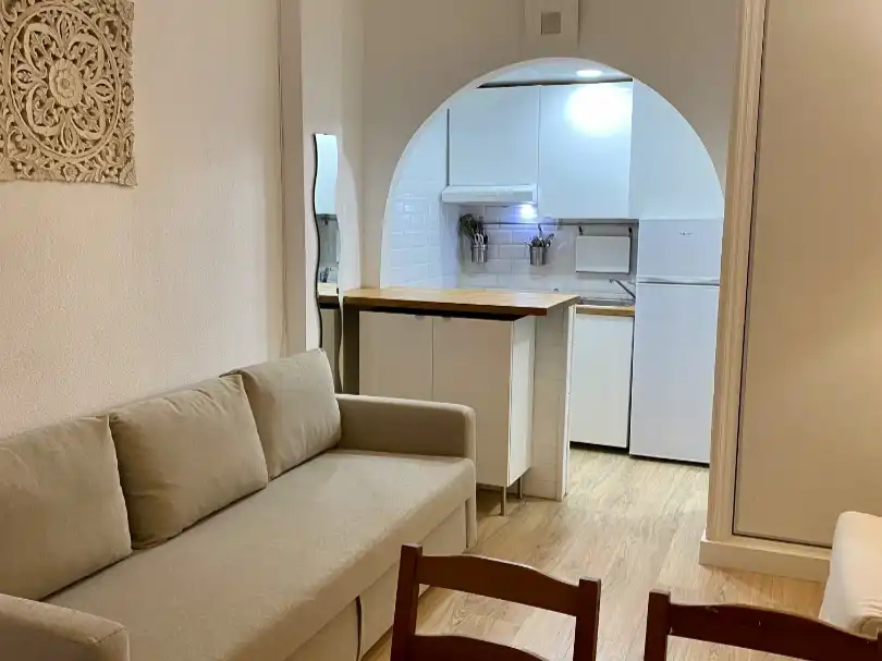 Pis de lloguer a Calle Perseo, 3, Aguas Nuevas Pis de lloguer en Torrevieja amb Aire condicionat, Jardí privat i Parquet