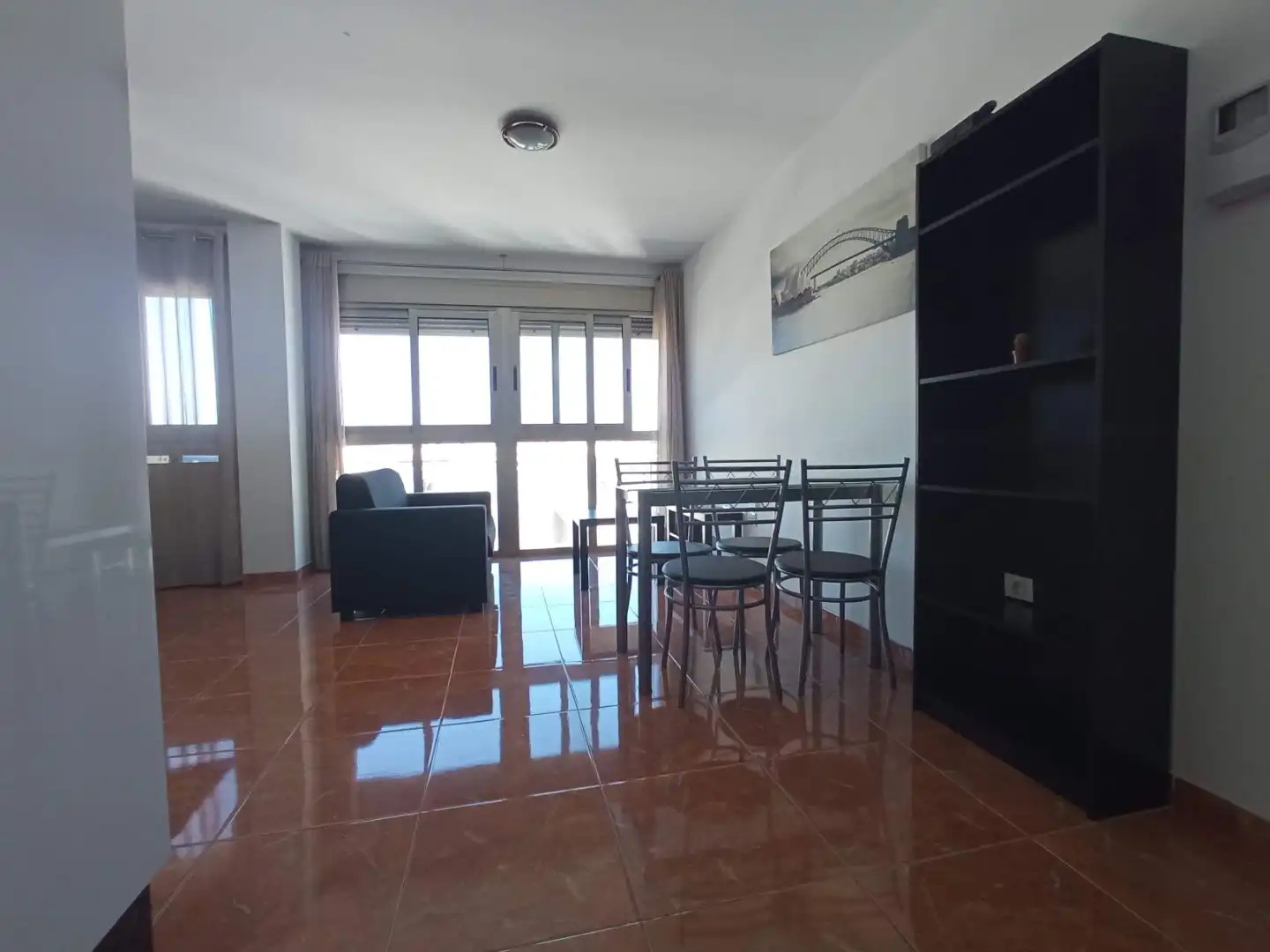 Piso de alquiler en Calle Iriarte, 34, Centro - Ifara Sala de estar de Piso de alquiler en Santa Cruz de Tenerife Capital con Aire acondicionado
