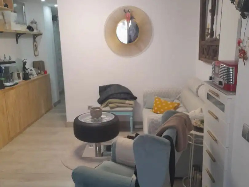 Pis en venda a Calle las Moreras, 35, Cortijo Bazán - Los Casinis - Los Cipreses Sala d'estar de Pis en venda en Málaga