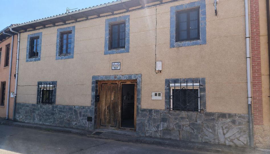Casa adosada en venda a Calle Máximo Casado Carrera, 6, Santa Elena de Jamuz, León - imatge 1 Foto 1 de Casa adosada en venda a Calle Máximo Casado Carrera, 6, Santa Elena de Jamuz, León