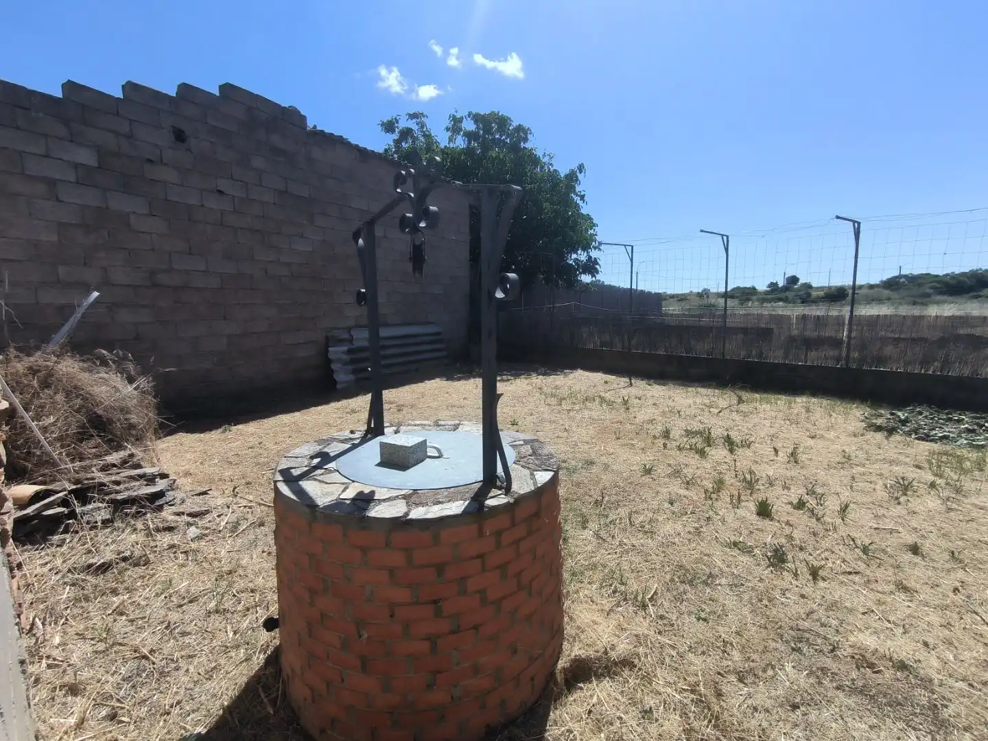 Casa adosada en venda a Calle Máximo Casado Carrera, 6, Santa Elena de Jamuz Casa adosada en venda a Calle Máximo Casado Carrera, 6, Santa Elena de Jamuz