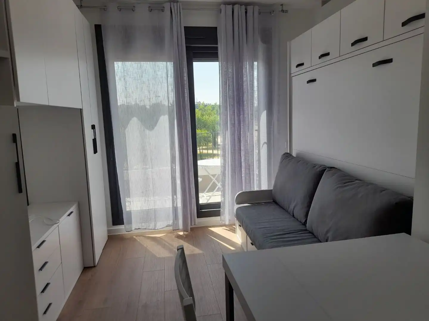 Wohnung zur Miete in Calle de Fuerteventura, 5, Polígono Industrial Norte Terrasse von Wohnung zur Miete in San Sebastián de los Reyes mit Klimaanlage, Heizung und Terrasse