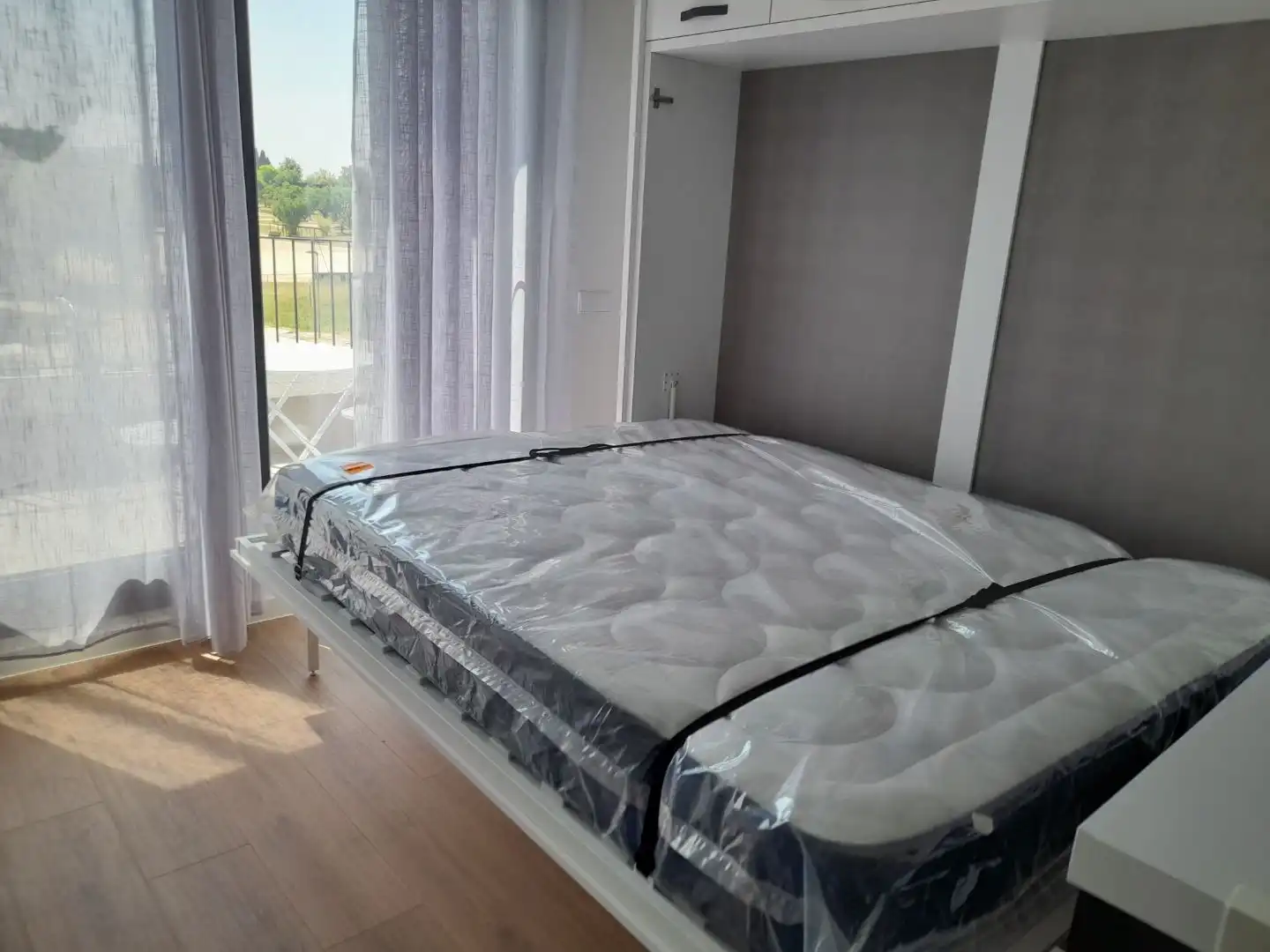 Wohnung zur Miete in Calle de Fuerteventura, 5, Polígono Industrial Norte Schlafzimmer von Wohnung zur Miete in San Sebastián de los Reyes mit Klimaanlage, Heizung und Terrasse