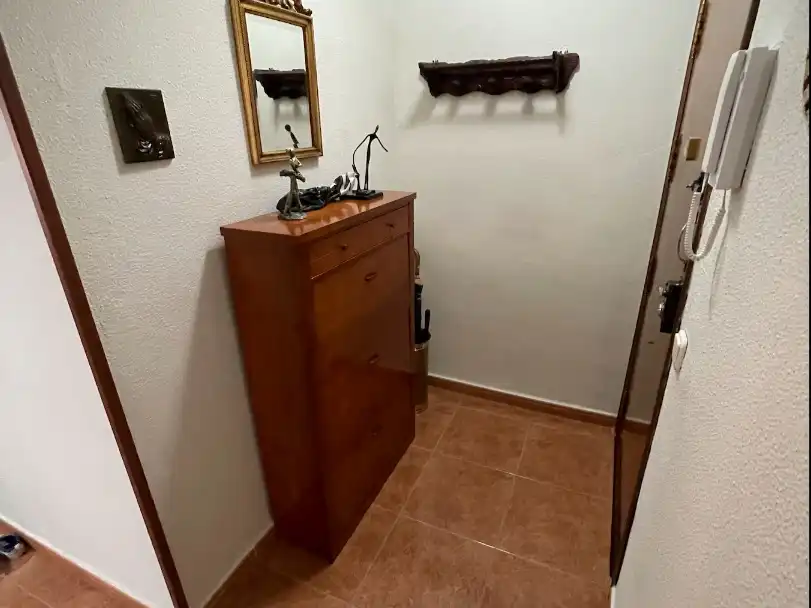 Piso de alquiler en Calle Puerto de los Alazores, 13, Juan XXIII - Rochelambert Piso de alquiler en Sevilla con Aire acondicionado y Amueblado