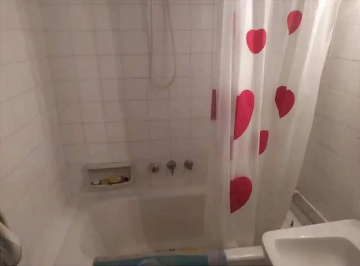 Apartments for rent in Centro - Torre de la Higuera Bathroom of Apartments for rent in Almonte with Terrace and Swimming Pool