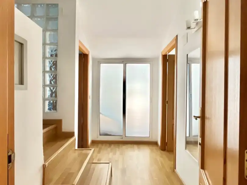 Duplexes for rent in Avinguda del Cardenal Benlloch, 33, Mestalla Duplexes for rent in Valencia Capital with Air Conditioner, Terrace and Balcony