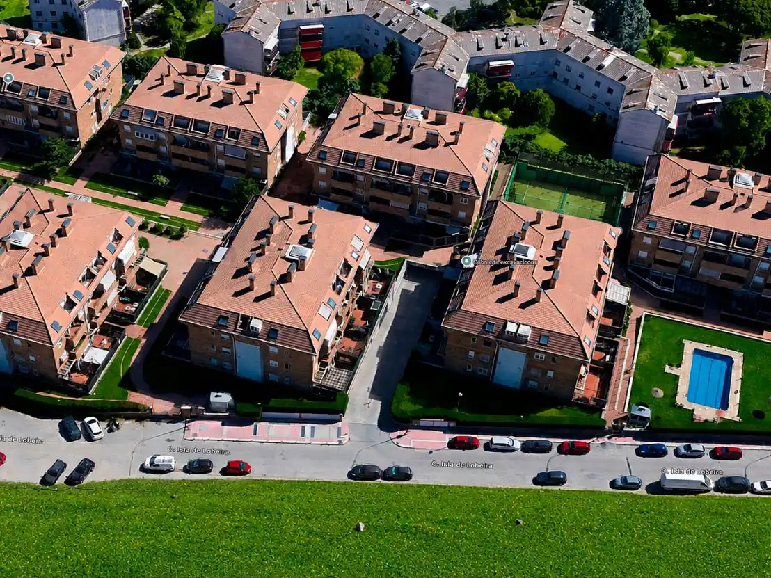 Piso en venta en Calle Isla de Lobeira, 104, Parque de la Coruña - Las Suertes Piso en venta en Calle Isla de Lobeira, 104, Parque de la Coruña - Las Suertes