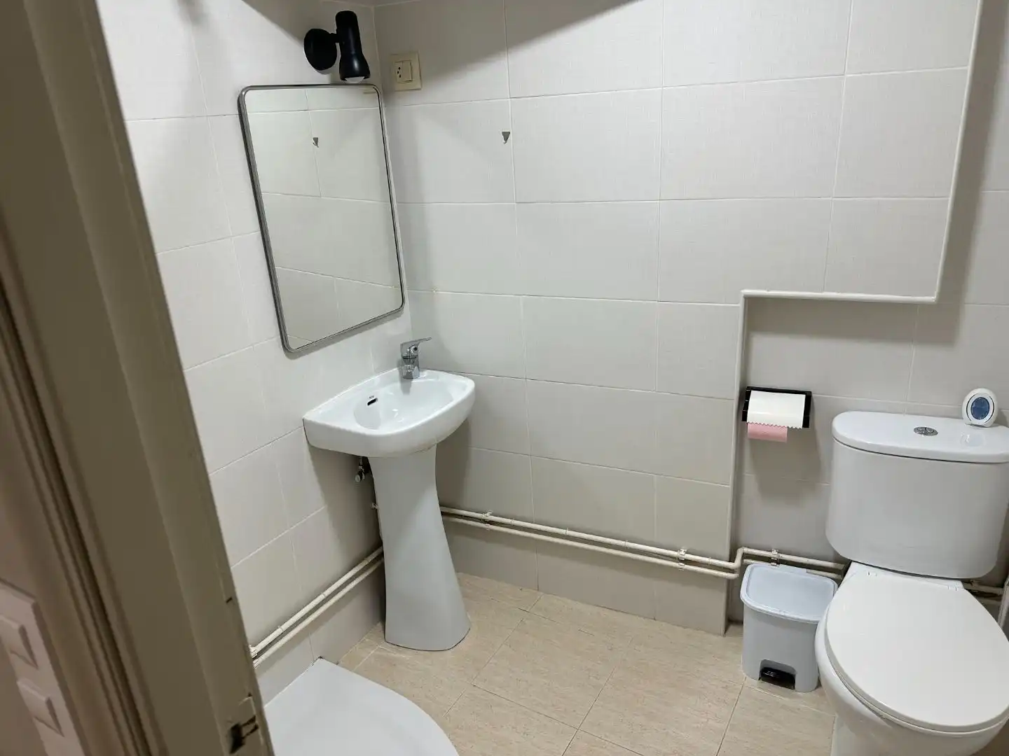 Apartament de lloguer a Rúa da Senra, 22, Casco Histórico Bany de Apartament de lloguer en Santiago de Compostela amb Calefacció, Parquet i Moblat
