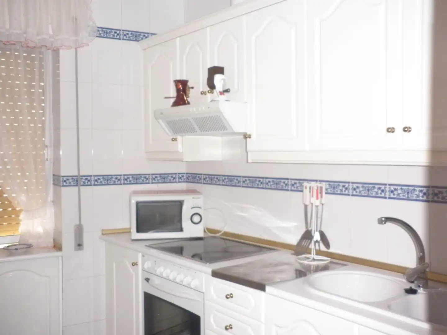 Flat for rent in Calle Virgen, 3, Alcázar de San Juan Kitchen of Flat for rent in Alcázar de San Juan with Heating, Storage room and Furnished