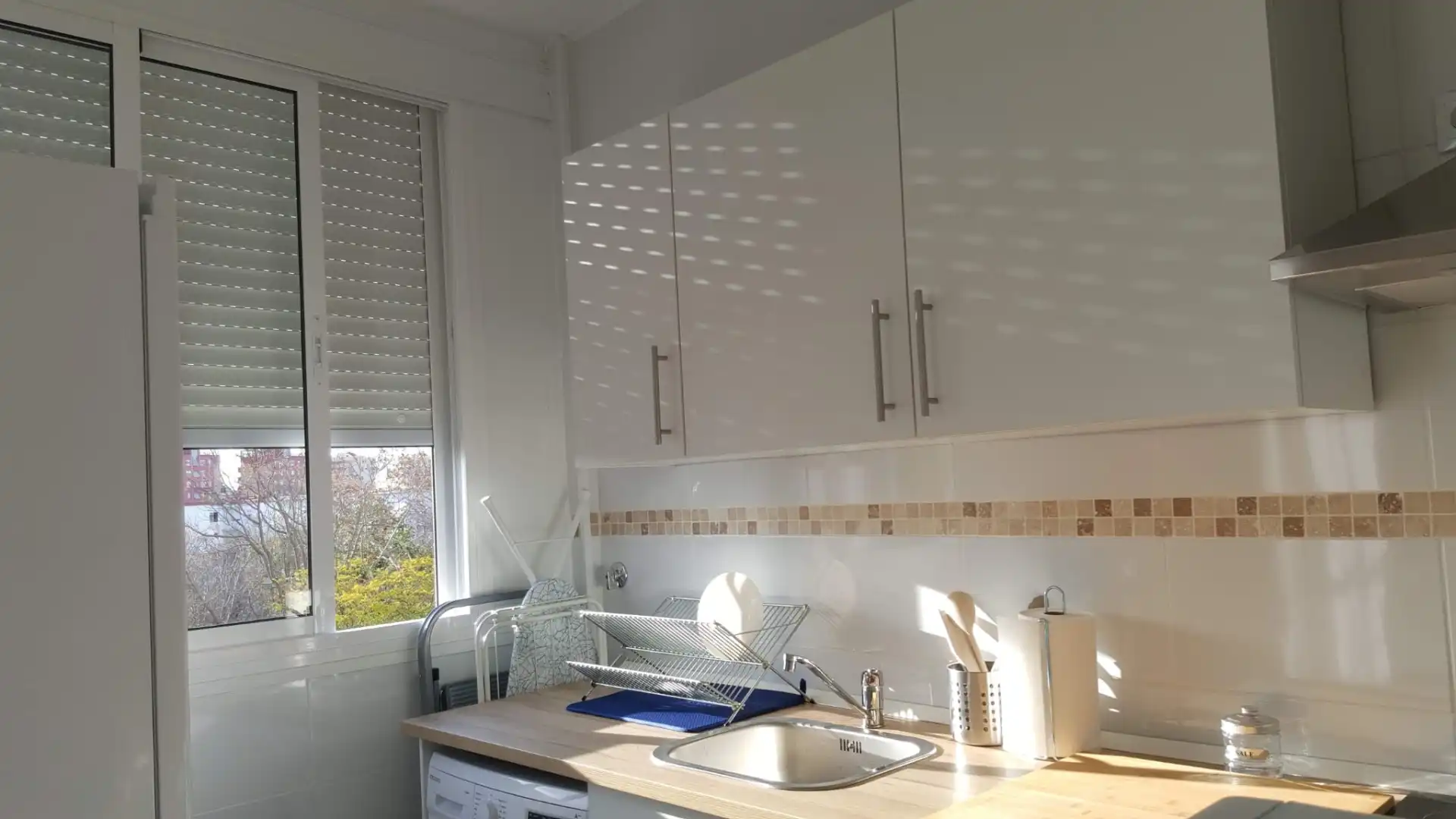 Room in Plaza de los Duendes de Sevilla, 4, Tiro de Línea Kitchen of Flat for share in Sevilla with Air Conditioner, Furnished and Oven