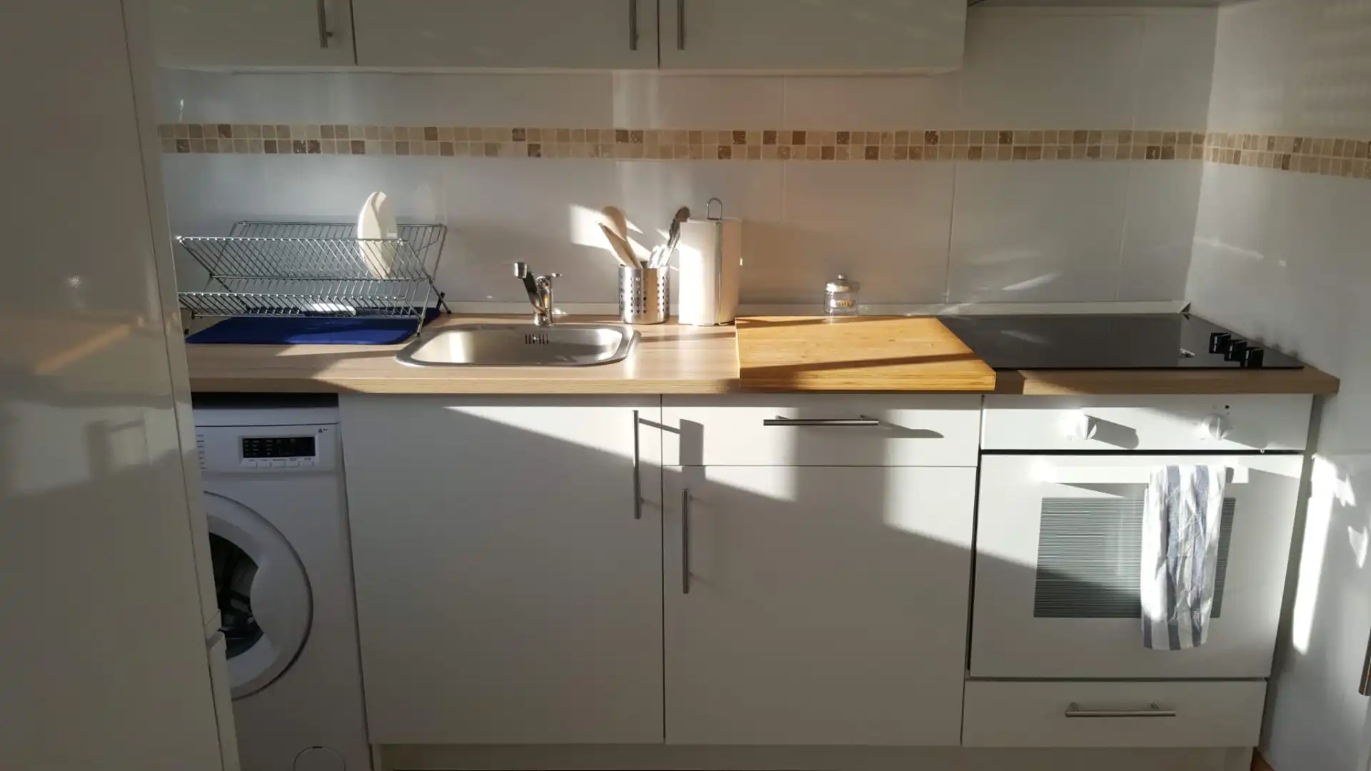 Room in Plaza de los Duendes de Sevilla, 4, Tiro de Línea Kitchen of Flat for share in Sevilla with Air Conditioner, Furnished and Oven