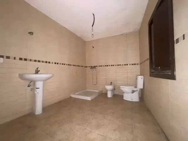 Casa adosada en venda a Calle Juan de la Gloria Artero, 17, Bullas Bany de Casa adosada en venda en Bullas
