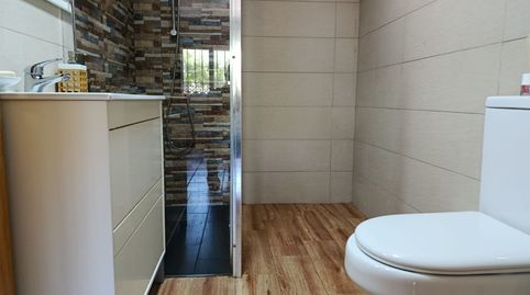 Piso en venta en Calle Rosalía de Castro, 11, Santiponce, Sevilla - imagen 3 Foto 3 de Piso en venta en Calle Rosalía de Castro, 11, Santiponce, Sevilla