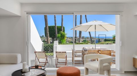 Dúplex en venta en Calle Jazmín, 106, Paraiso - Barronal, Estepona - imagen 2 Foto 2 de Dúplex en venta en Calle Jazmín, 106, Paraiso - Barronal, Estepona