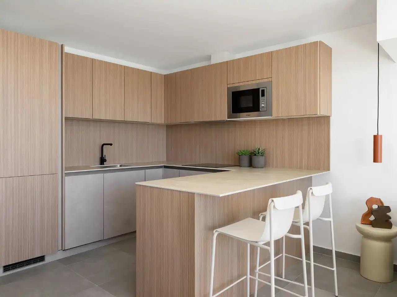Dúplex en venta en Calle Jazmín, 106, Paraiso - Barronal Cocina de Dúplex en venta en Estepona con Aire acondicionado, Calefacción y Terraza