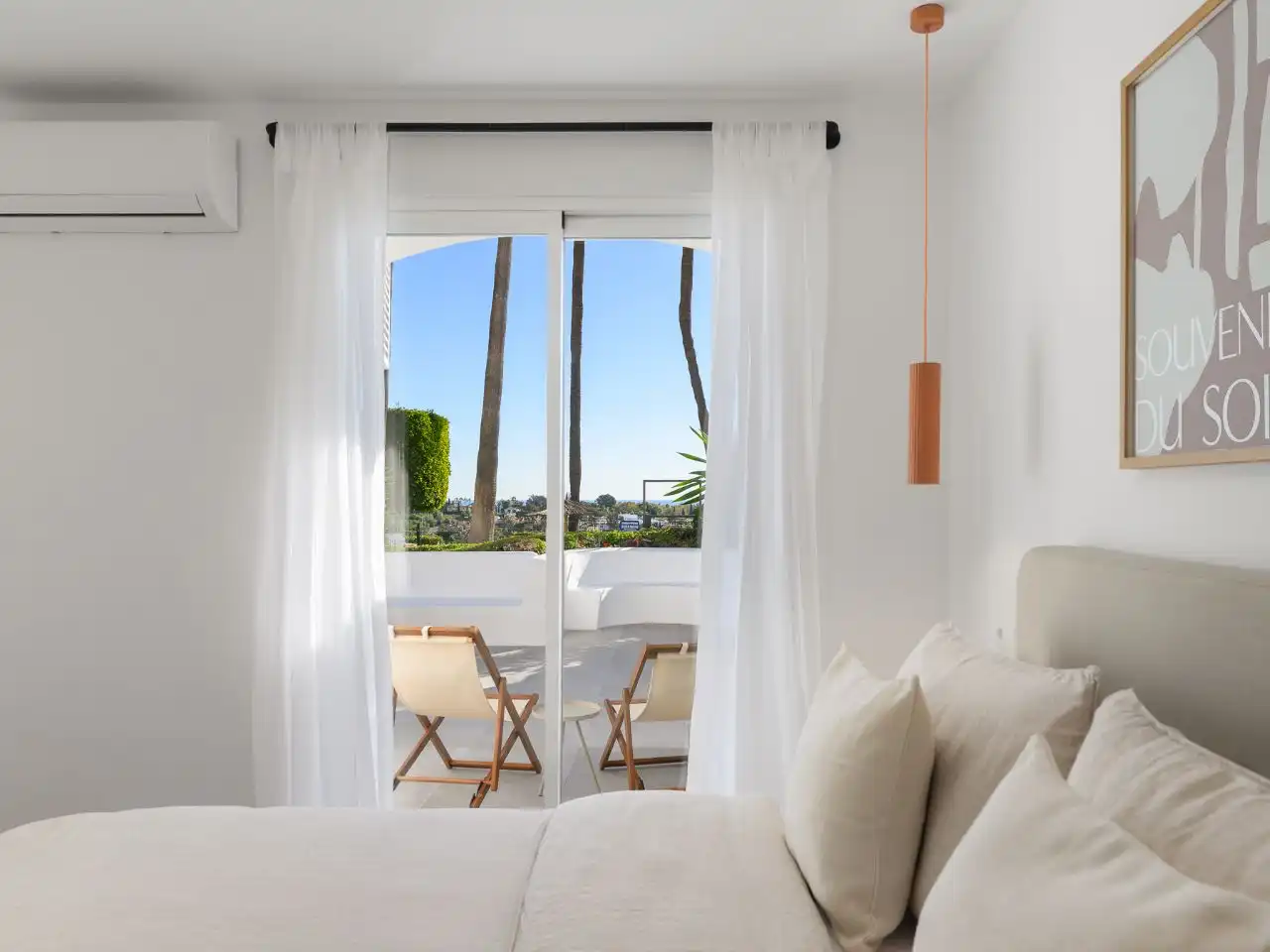 Dúplex en venta en Calle Jazmín, 106, Paraiso - Barronal Habitación de Dúplex en venta en Estepona con Aire acondicionado, Calefacción y Terraza