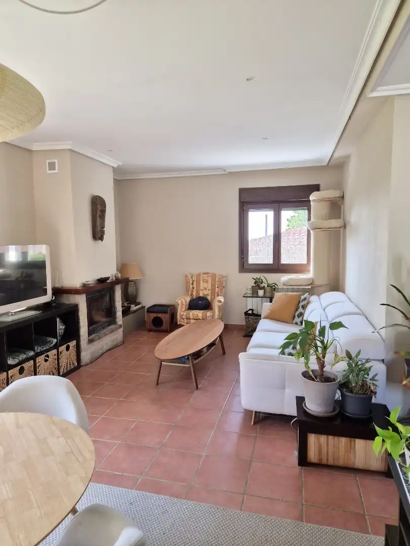 Living room of Houses for sale in Bustarviejo  with Heating, Private garden and Parquet flooring