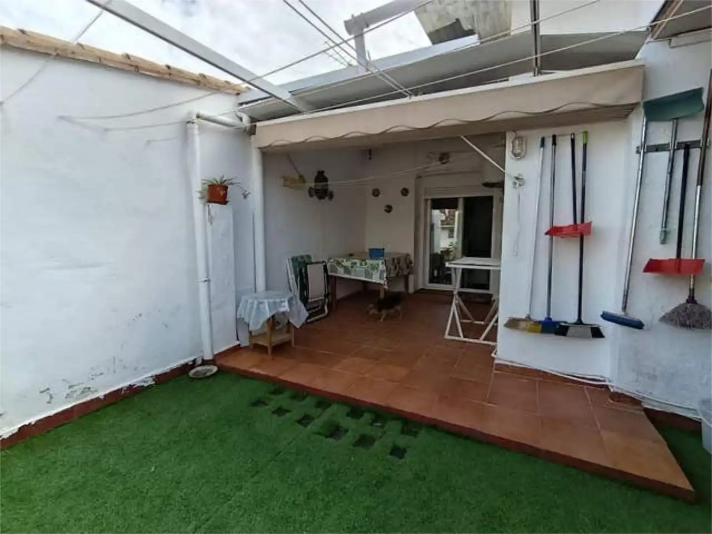 Wohnung zum Verkauf in Siete Aguas Terrasse von Wohnung zum Verkauf in Siete Aguas mit Terrasse und Abstellraum
