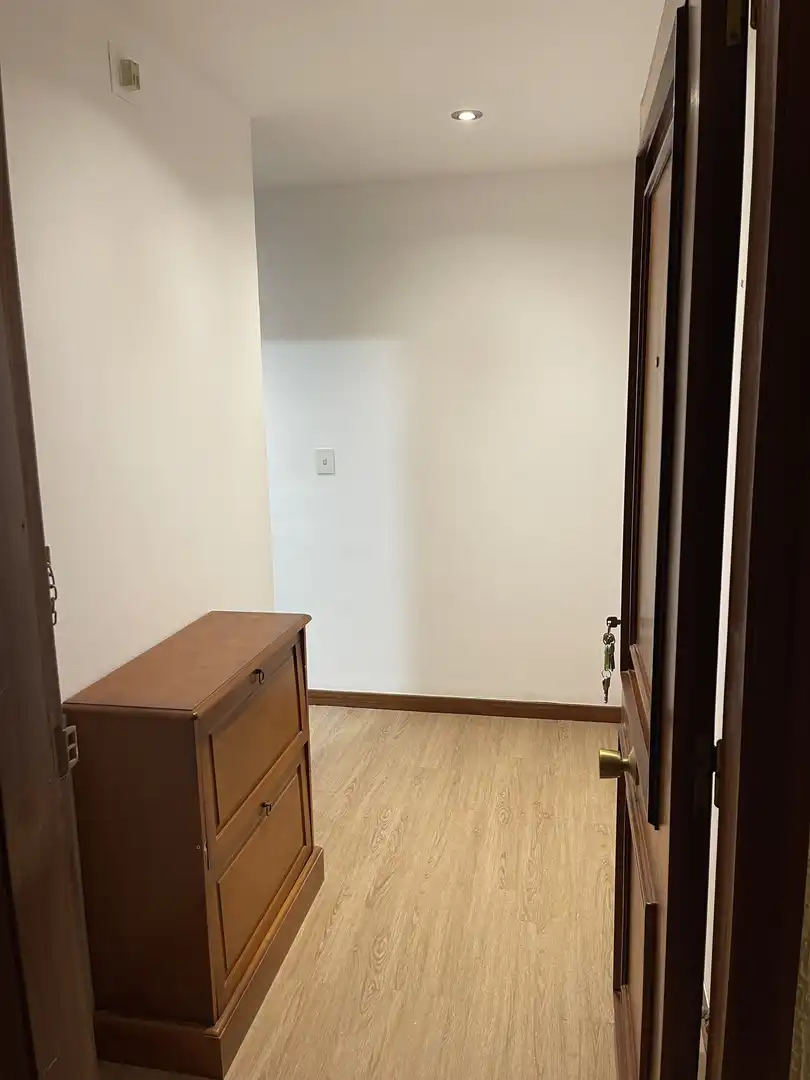 Wohnung zur Miete in Rúa a. Noriega Varela, 20, Centro Wohnung zur Miete in Ourense Capital mit Terrasse und Balkon