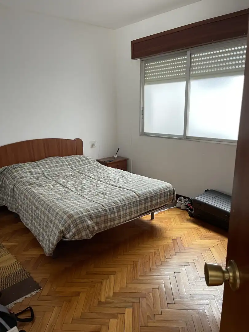 Wohnung zur Miete in Rúa a. Noriega Varela, 20, Centro Schlafzimmer von Wohnung zur Miete in Ourense Capital mit Terrasse und Balkon