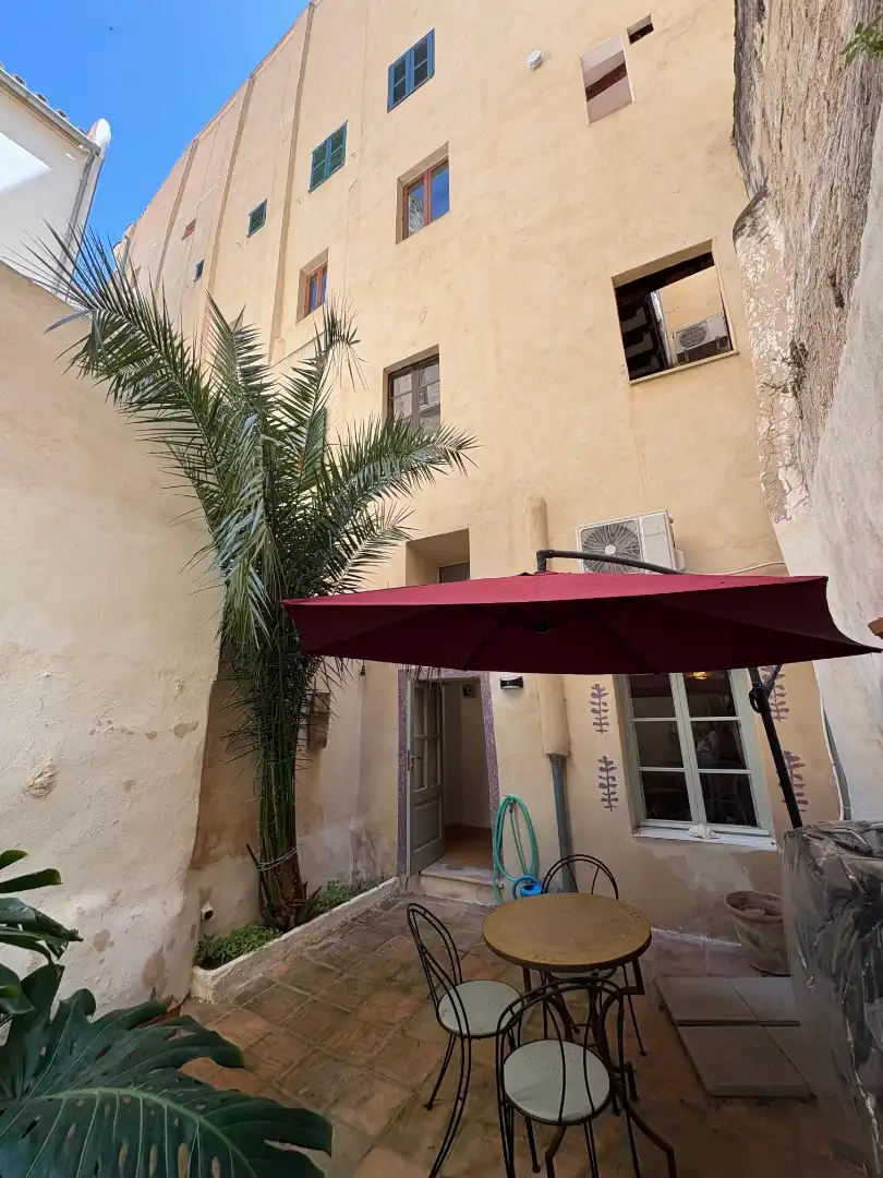 Piso de alquiler en Carrer de Sant Llorenç, 15, La Llotja - Born