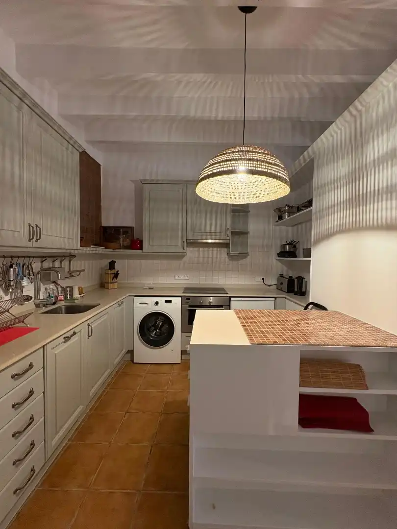 Piso de alquiler en Carrer de Sant Llorenç, 15, La Llotja - Born