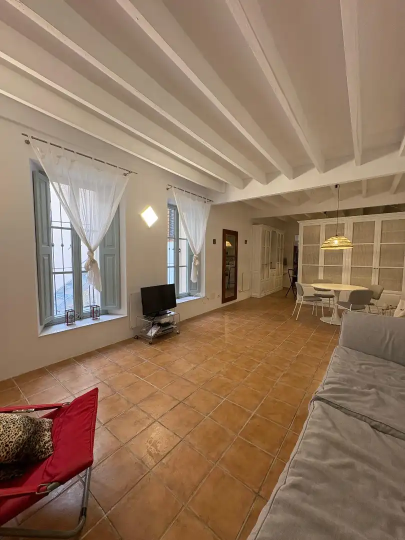 Piso de alquiler en Carrer de Sant Llorenç, 15, La Llotja - Born