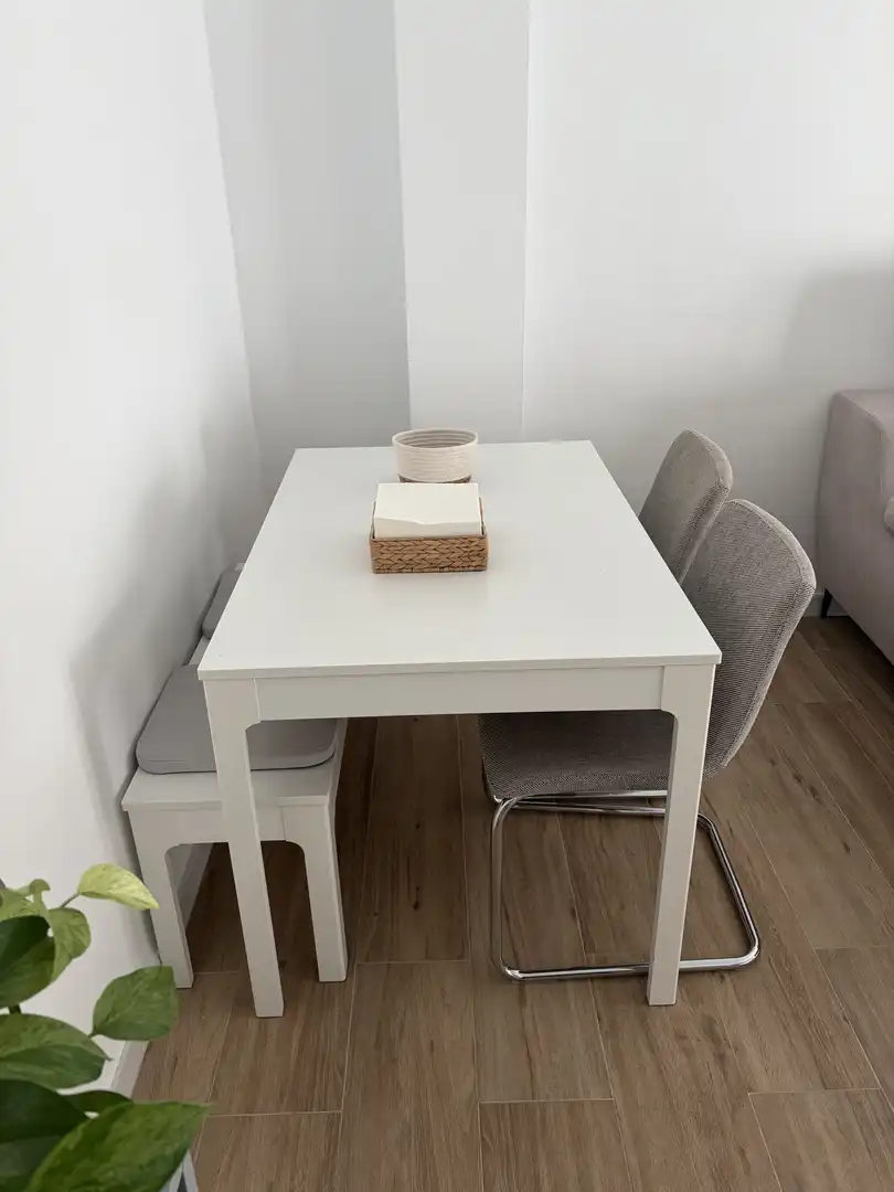 Wohnung zum Verkauf in Avenida Quinto Centenario, 94, V Centenario - Piletas - Capuchinos Esszimmer von Wohnung zum Verkauf in Sanlúcar de Barrameda mit Klimaanlage, Gemeinschaftsparkplatz und Balkon