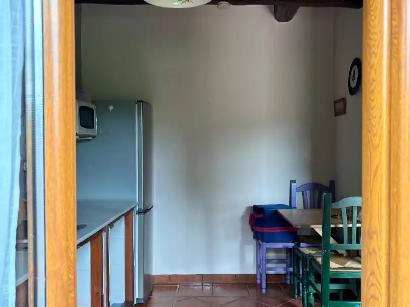 Einfamilien-Reihenhaus zur Miete in Calle Castañera, 37, Parres Einfamilien-Reihenhaus zur Miete in Calle Castañera, 37, Parres