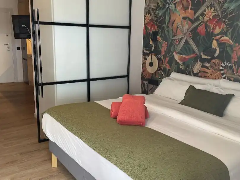 Dormitori de Loft de lloguer en Madrid amb Aire condicionat, Parquet i Moblat