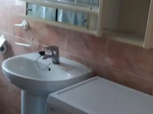 Piso de alquiler en Calle de Camino Cañete, 8, Centro Baño de Piso de alquiler en Cuenca con Calefacción, Parquet y Terraza
