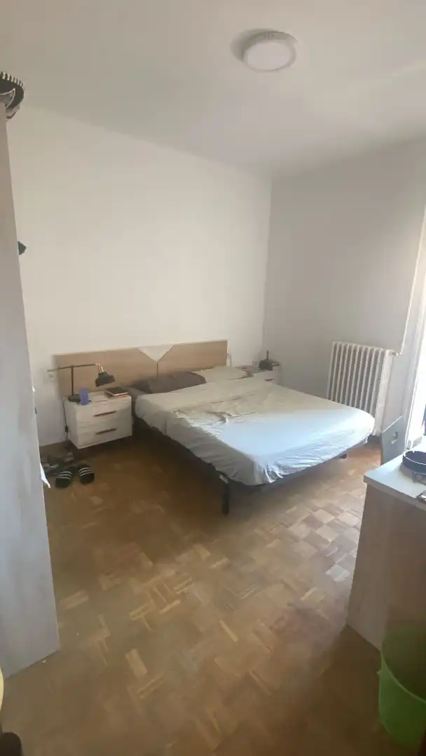 Wohnung zur Miete in Carrer Humbert Torres, 16, Príncep de Viana - Clot -Xalets Humbert Torres Schlafzimmer von Wohnung zur Miete in Lleida Capital mit Terrasse und Balkon
