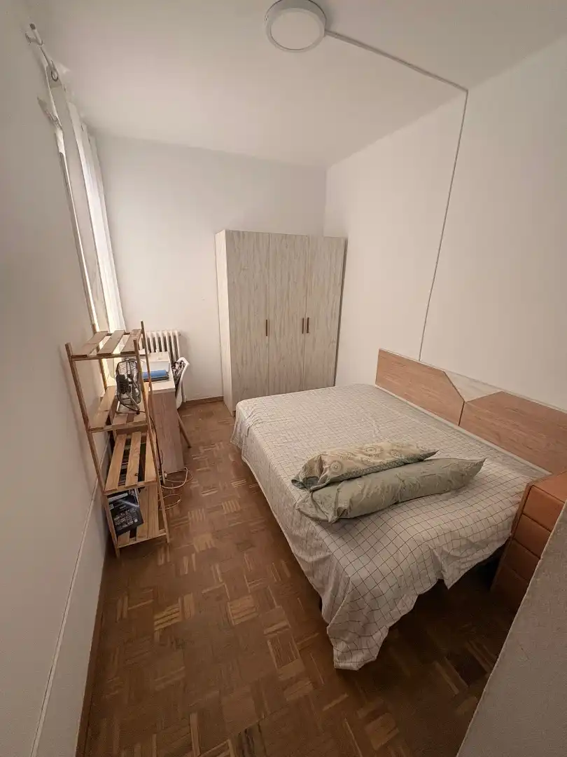 Wohnung zur Miete in Carrer Humbert Torres, 16, Príncep de Viana - Clot -Xalets Humbert Torres Schlafzimmer von Wohnung zur Miete in Lleida Capital mit Terrasse und Balkon