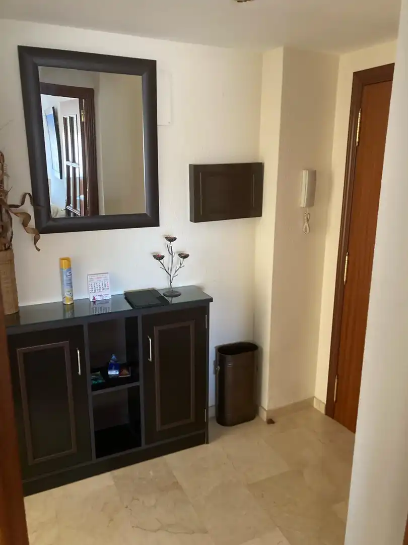 Flat for rent in Calle Godofredo Ortega y Muñoz, 39, Valdepasillas - La Paz - Huerta Rosales Flat for rent in Badajoz with Air Conditioner, Heating and Private garden