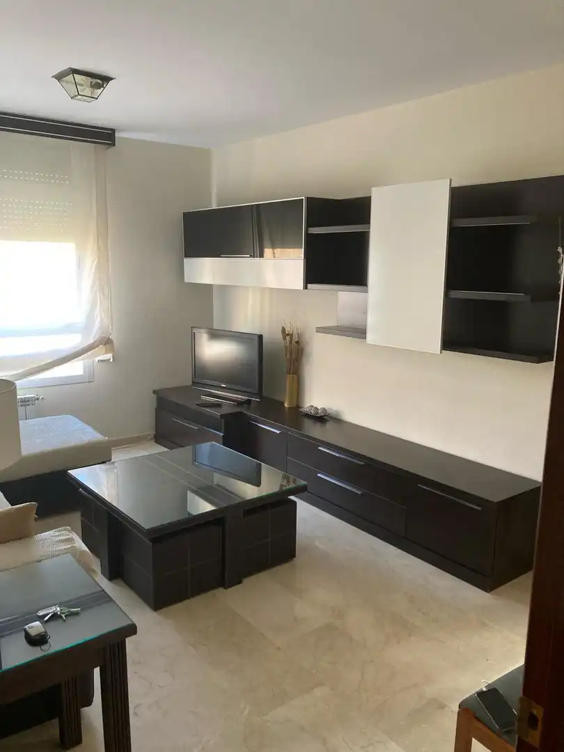 Flat for rent in Calle Godofredo Ortega y Muñoz, 39, Valdepasillas - La Paz - Huerta Rosales Living room of Flat for rent in Badajoz with Air Conditioner, Heating and Private garden