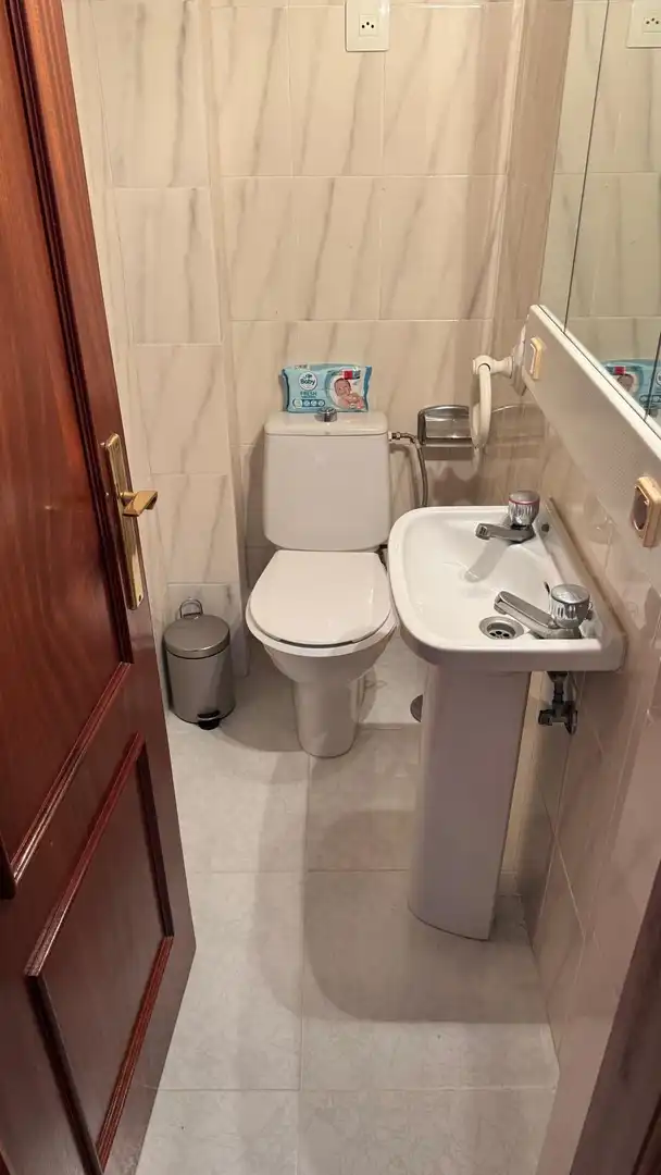 Casa o xalet en venda a Calle Los Álamos, 16, Villamartín Bany de Casa o xalet en venda en Villamartín amb Aire condicionat, Terrassa i Balcó