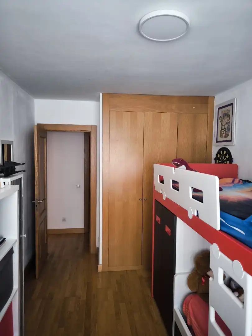 Piso en venta en Calle Sorbona, 7, Universidad - Las Huelgas Habitación de Piso en venta en Burgos con Jardín privado y Balcón