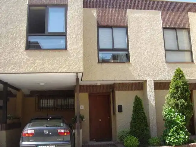 Einfamilien-Reihenhaus zur Miete in Colonia
