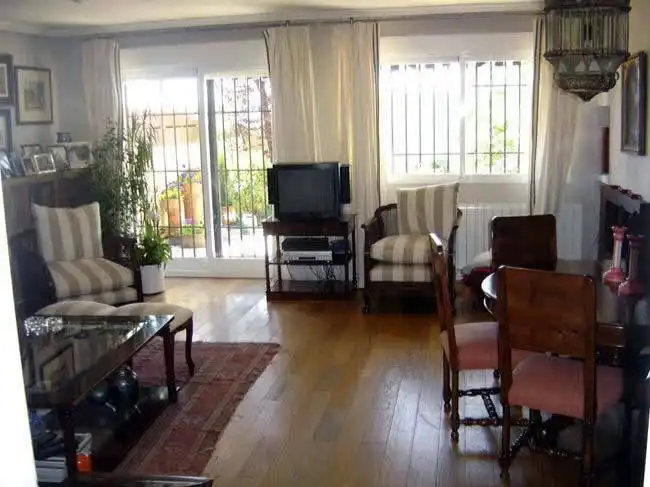 Einfamilien-Reihenhaus zur Miete in Colonia
